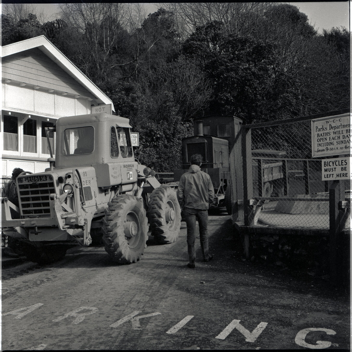 k. Khandallah Baths, Woodmancote Road, Khandallah