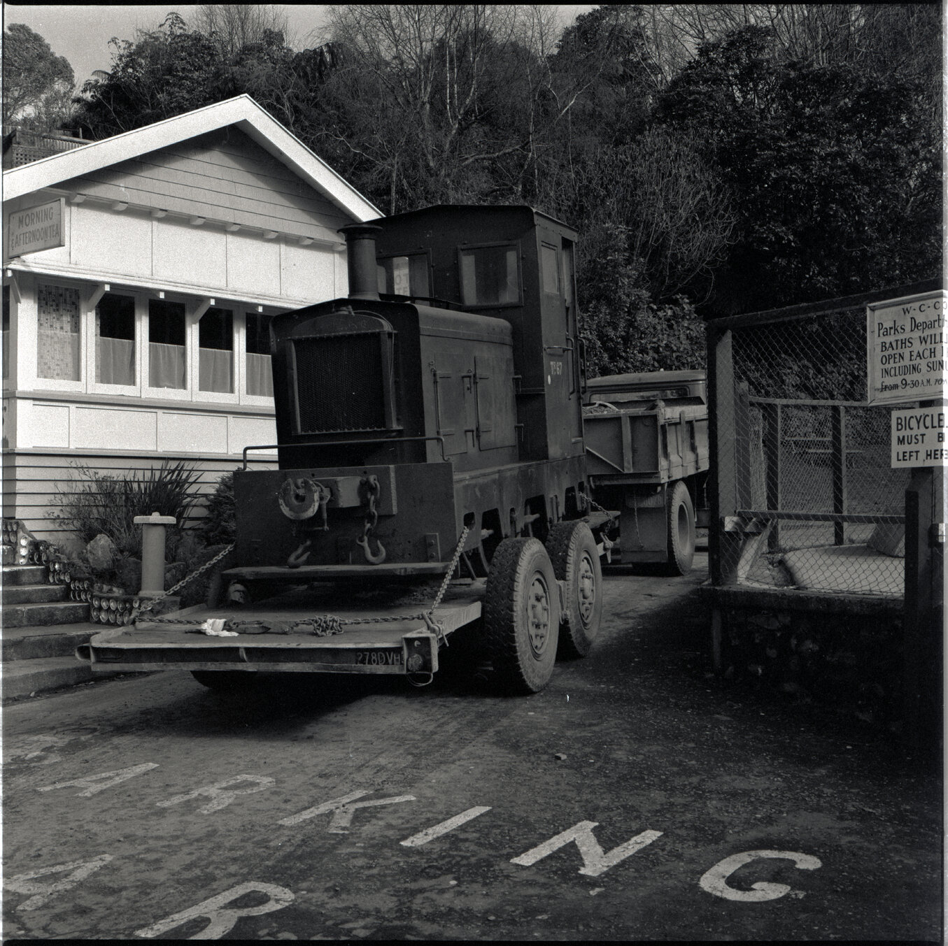 l. Khandallah Baths, Woodmancote Road, Khandallah