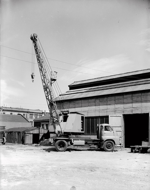 Crane at Wellington City Corporation Yard, Chaffers Street (order 25)