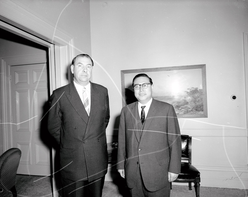 Lee, Dong Whan, Korean Ambassador (Canberra)