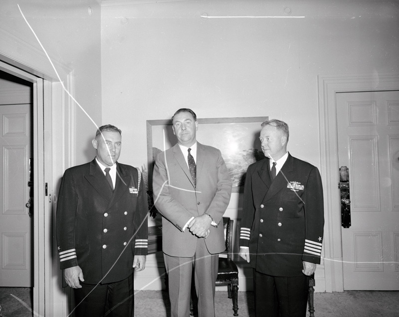 Hunnicutt, Captain of 'Arneb'