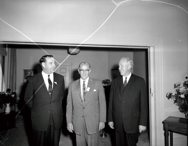 Mr Ira Benson, US Secretary of Agriculture: reception