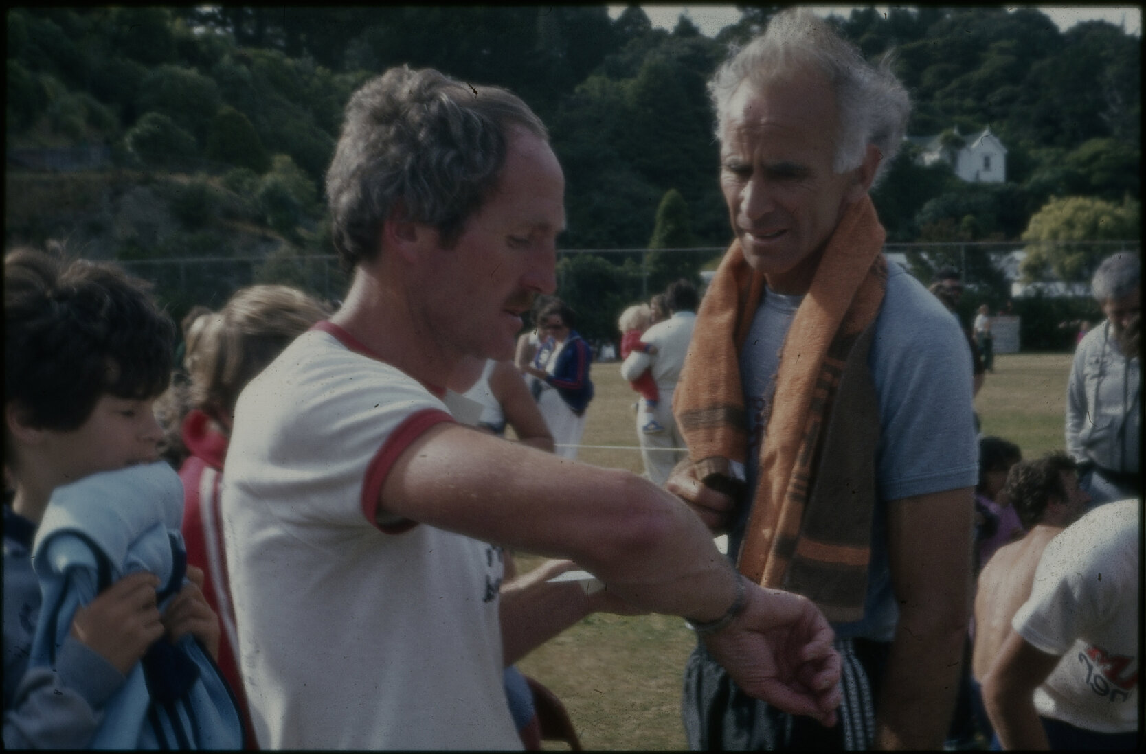 Summer City, Run Round the Roses