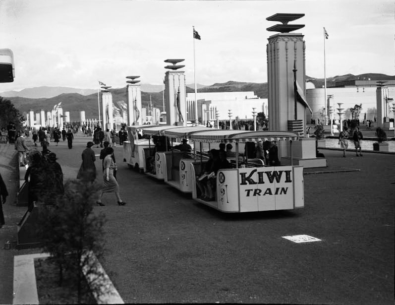 Centennial Exhibition, Kiwi Trains travelling along Centennial Avenue