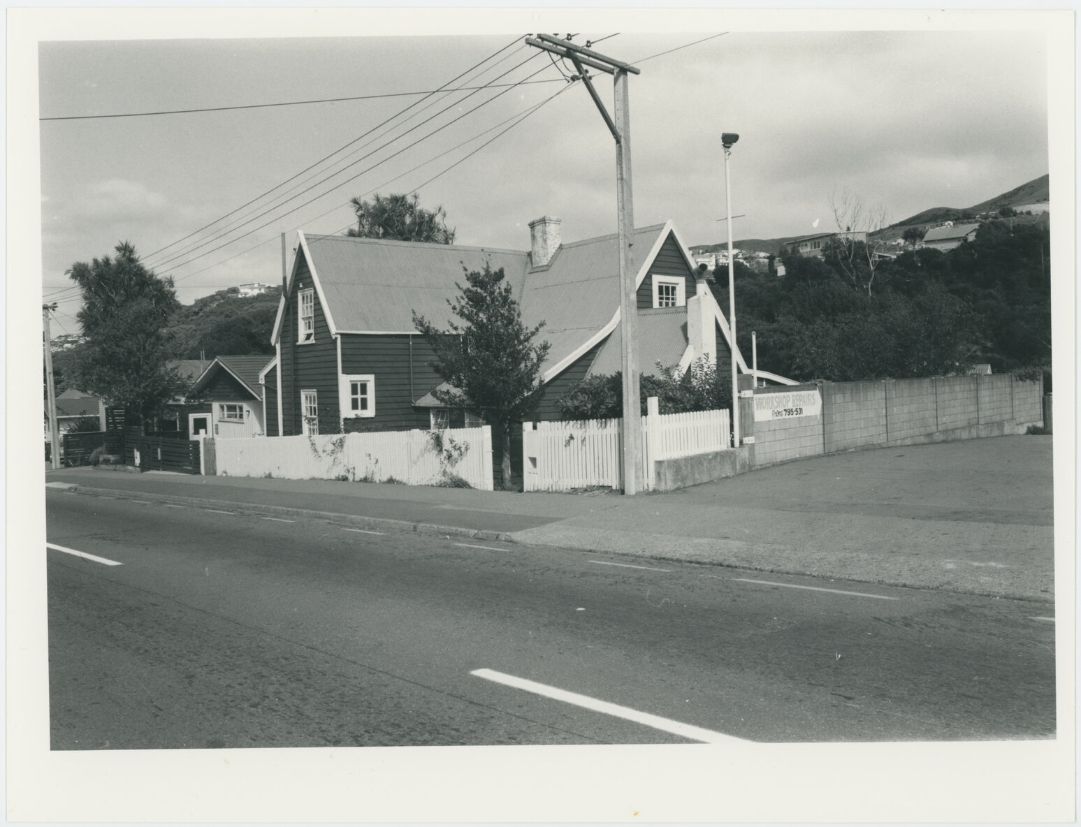 U14, Chew Cottage, 19 Ottawa Road, Ngaio