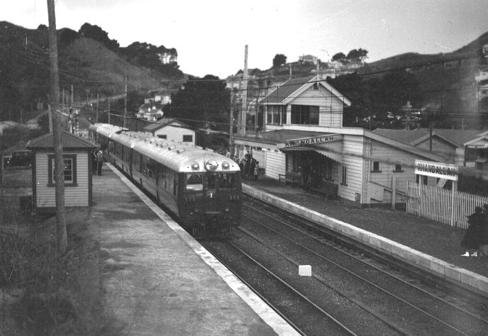 Train at Khandallah Railway Station