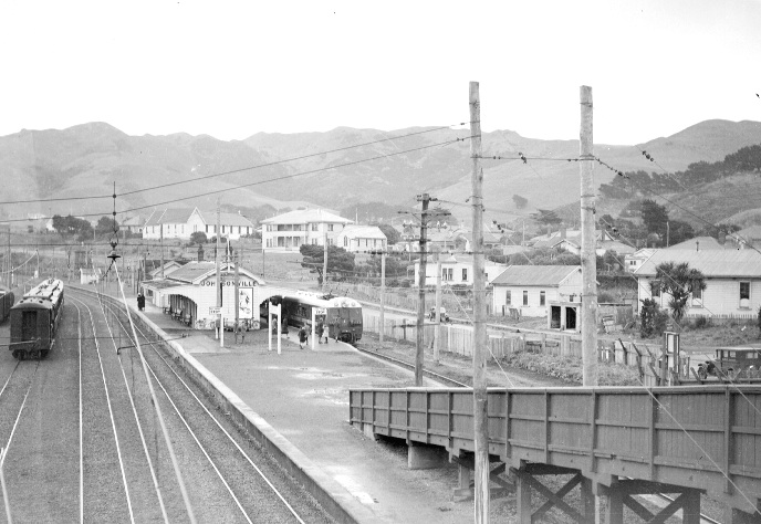 Johnsonville Railway Station looking south