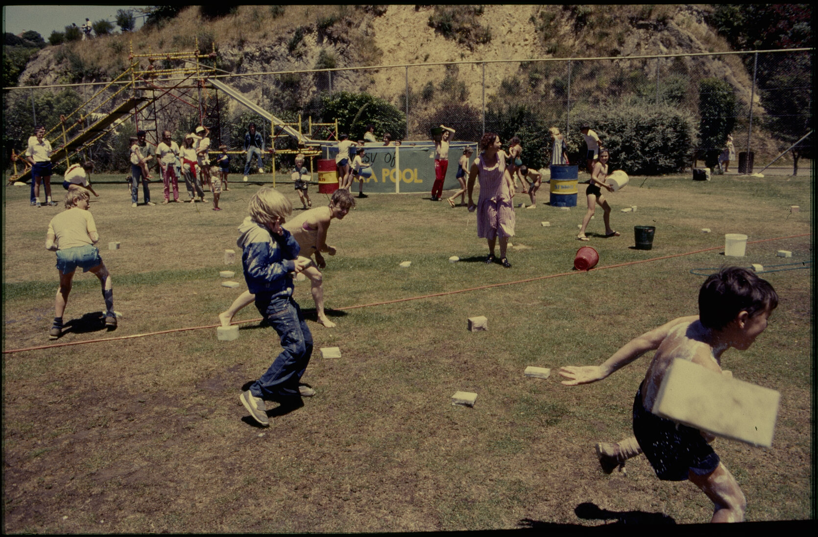Summer City, water fight