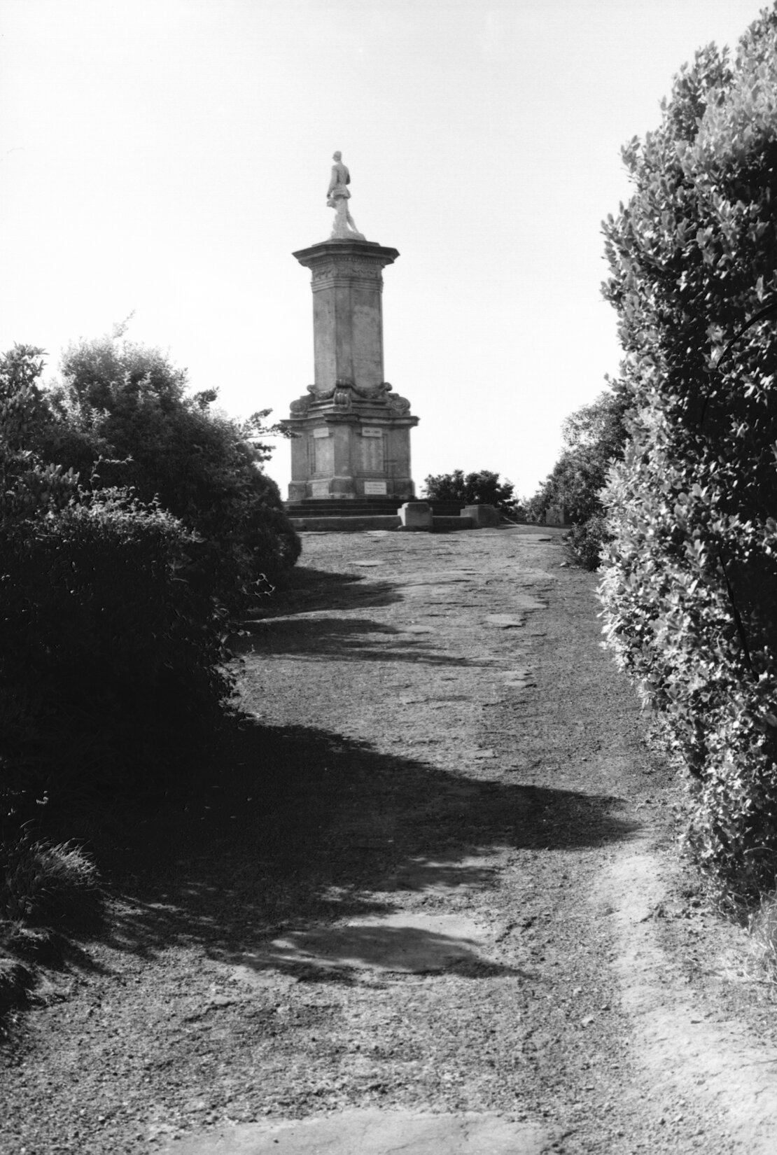War Memorial, Sugarloaf Hill
