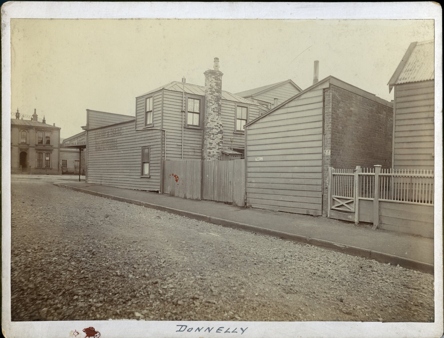 Corner Allen Street and Courtenay Place, South facing