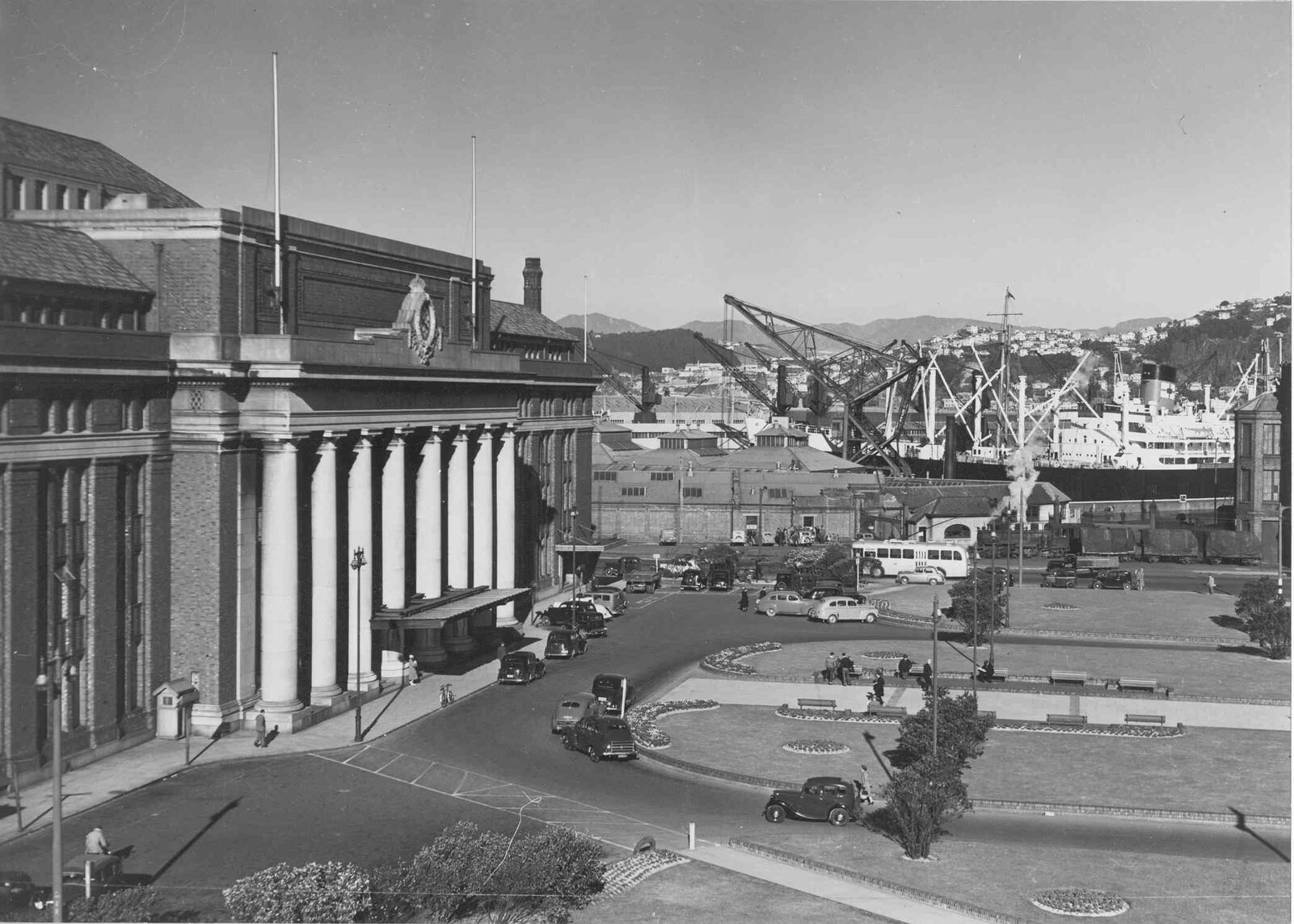 Courtyard outside the Wellington Railway Station
