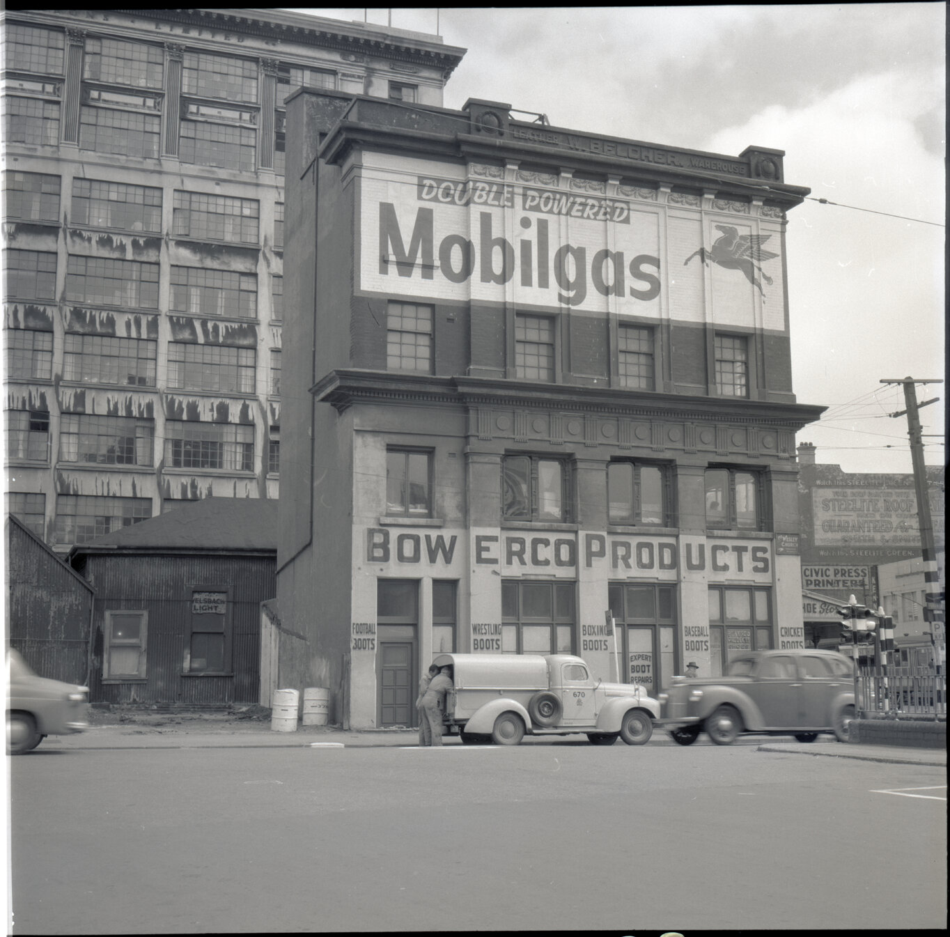 c. Streetscape, Taranaki Street, Mount Cook