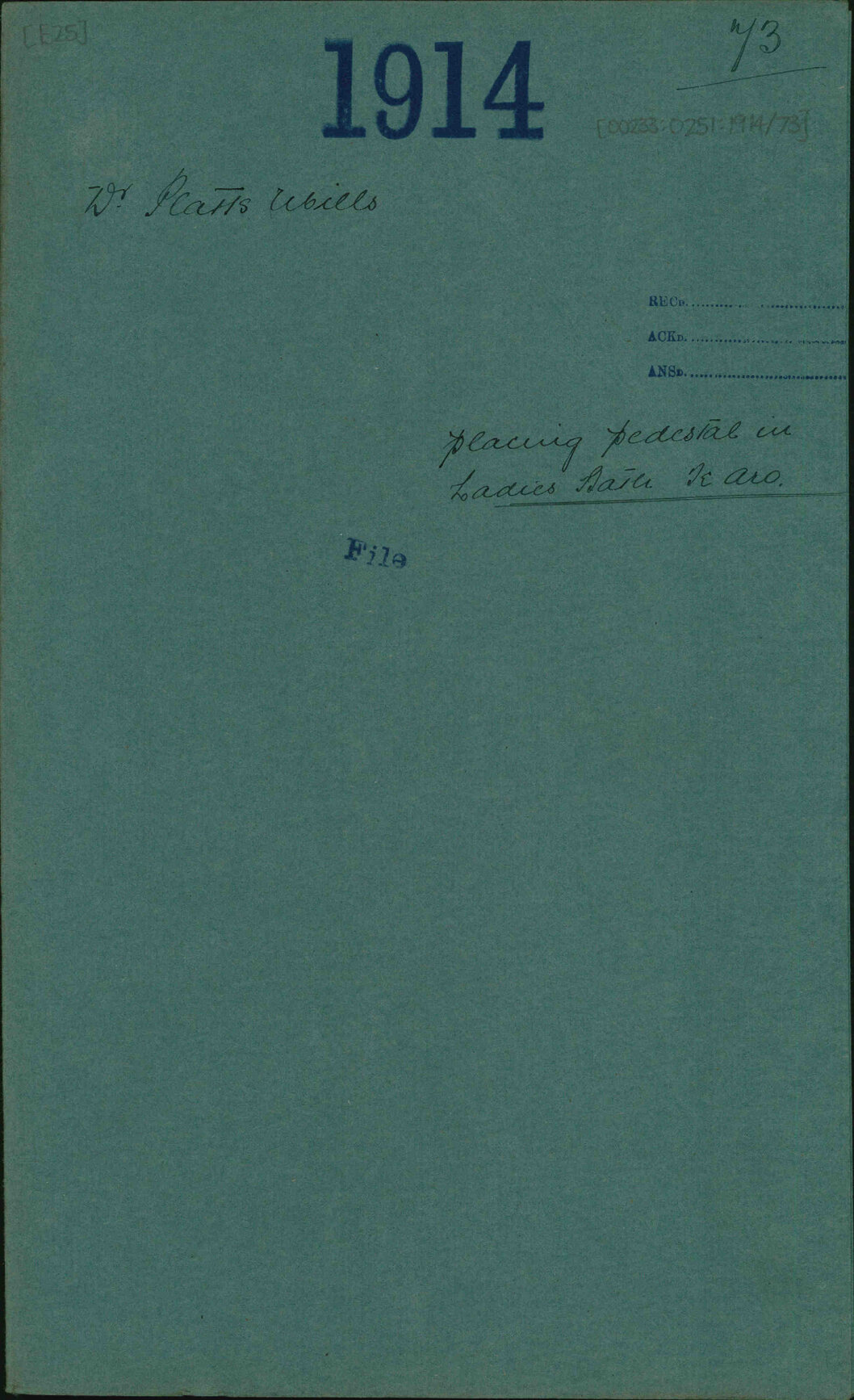 Placing pedestal in Ladies Bath, Te Aro - Dr Platts-Mills