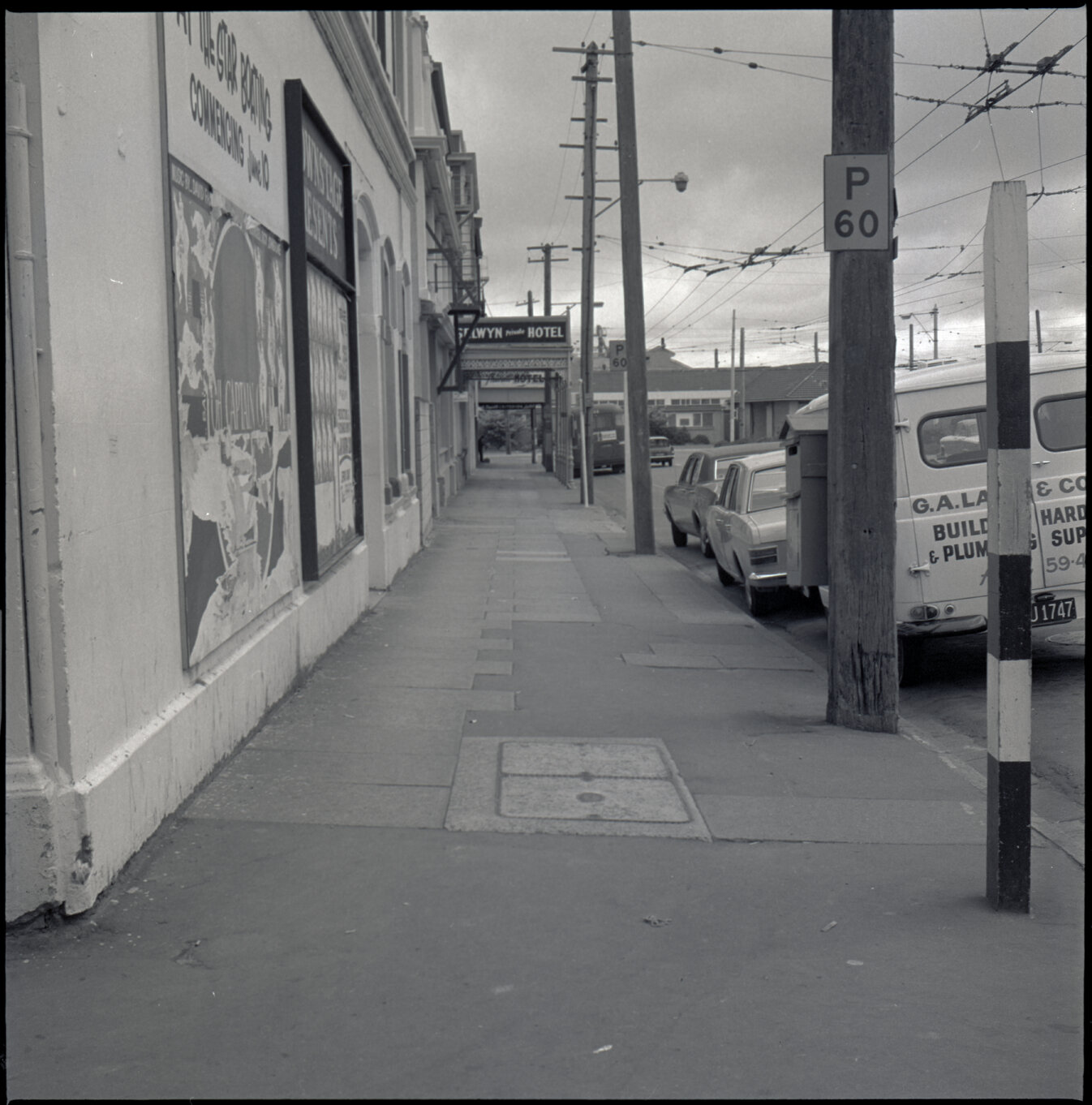 Footpath coverage, old downstage theatre building, Courtenay Place