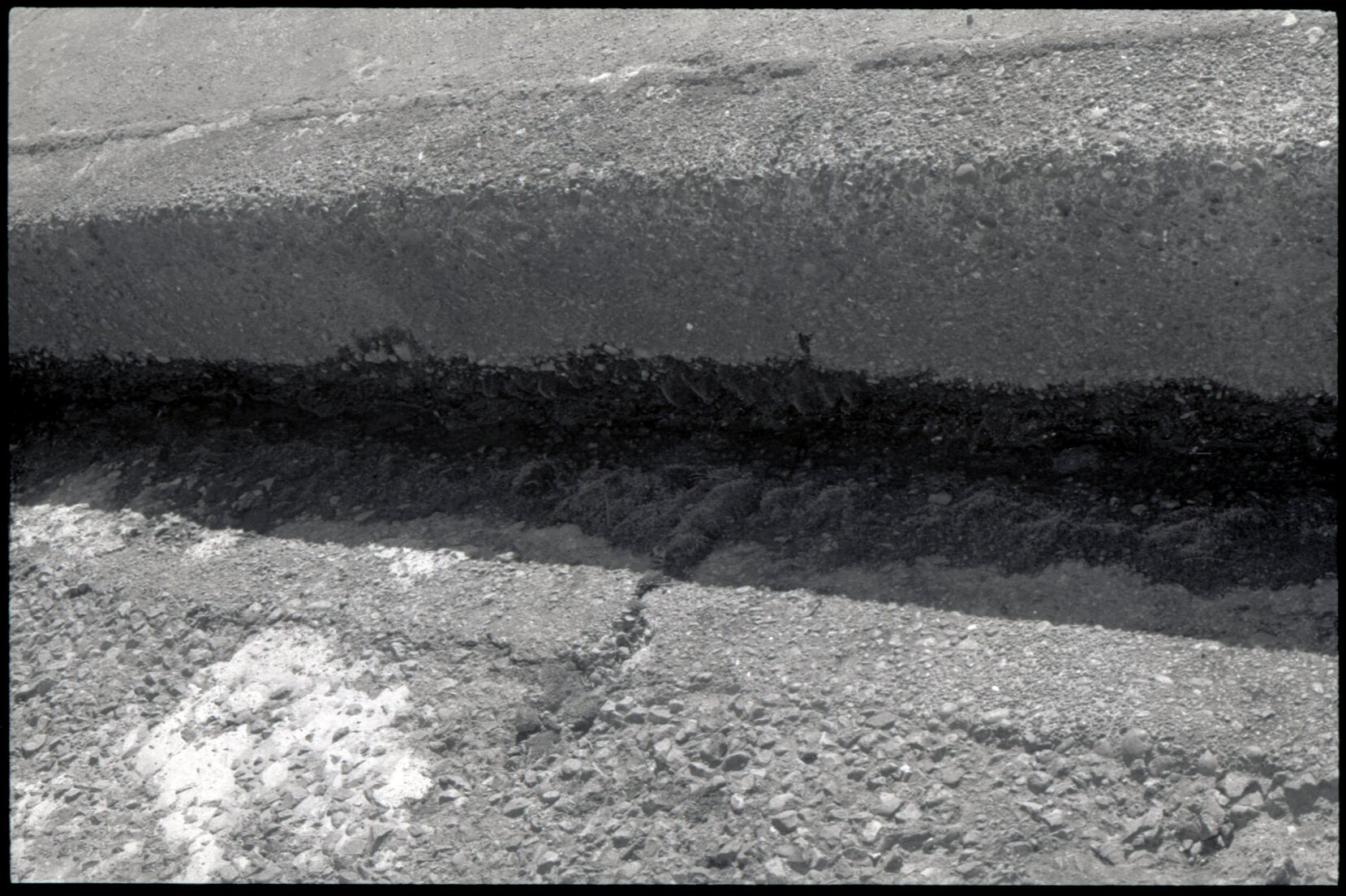 23 Richmond Avenue: broken sewer drain, general state of kerb etc