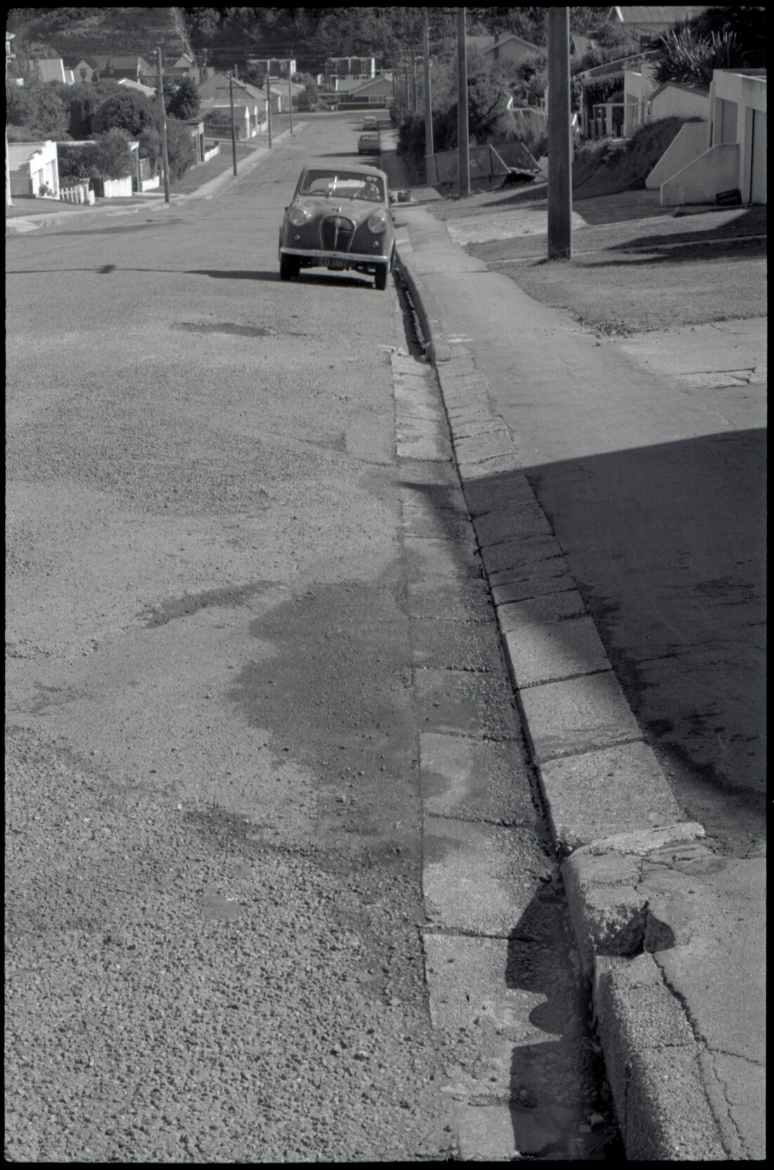 23 Richmond Avenue: broken sewer drain, general state of kerb etc