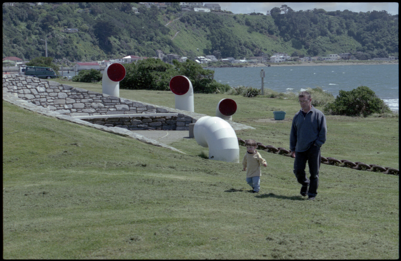 Monuments, Memorials, Wahine