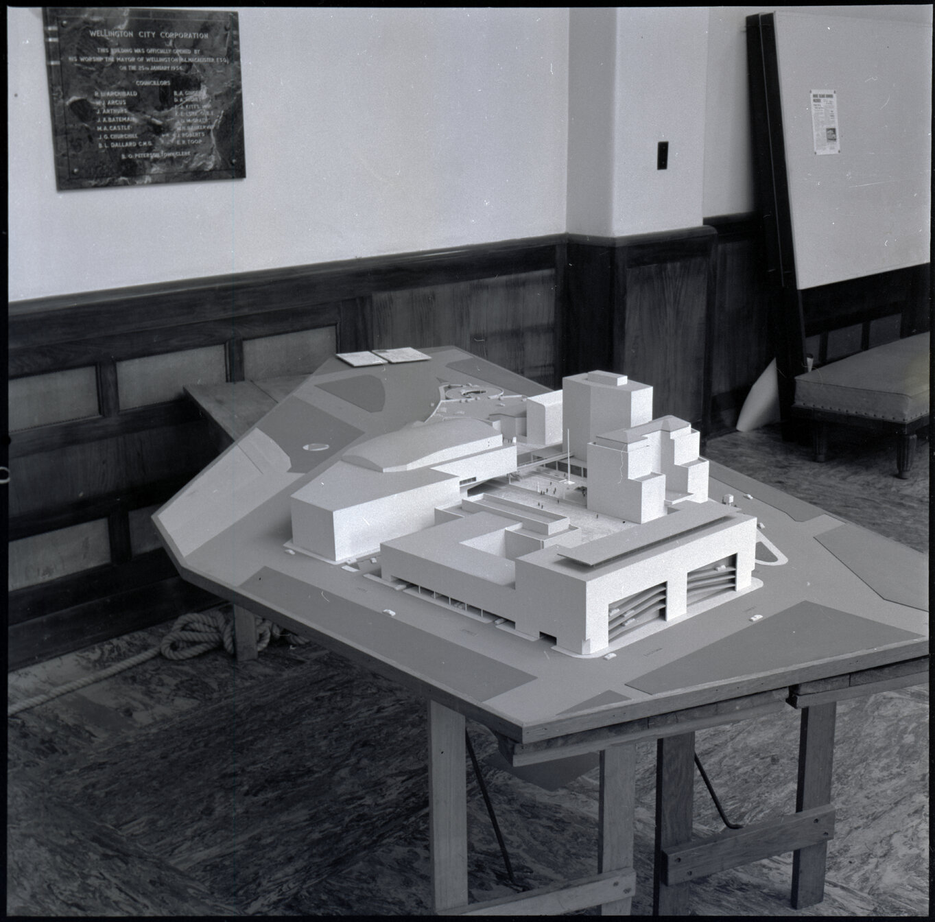 d. Model, Civic Centre