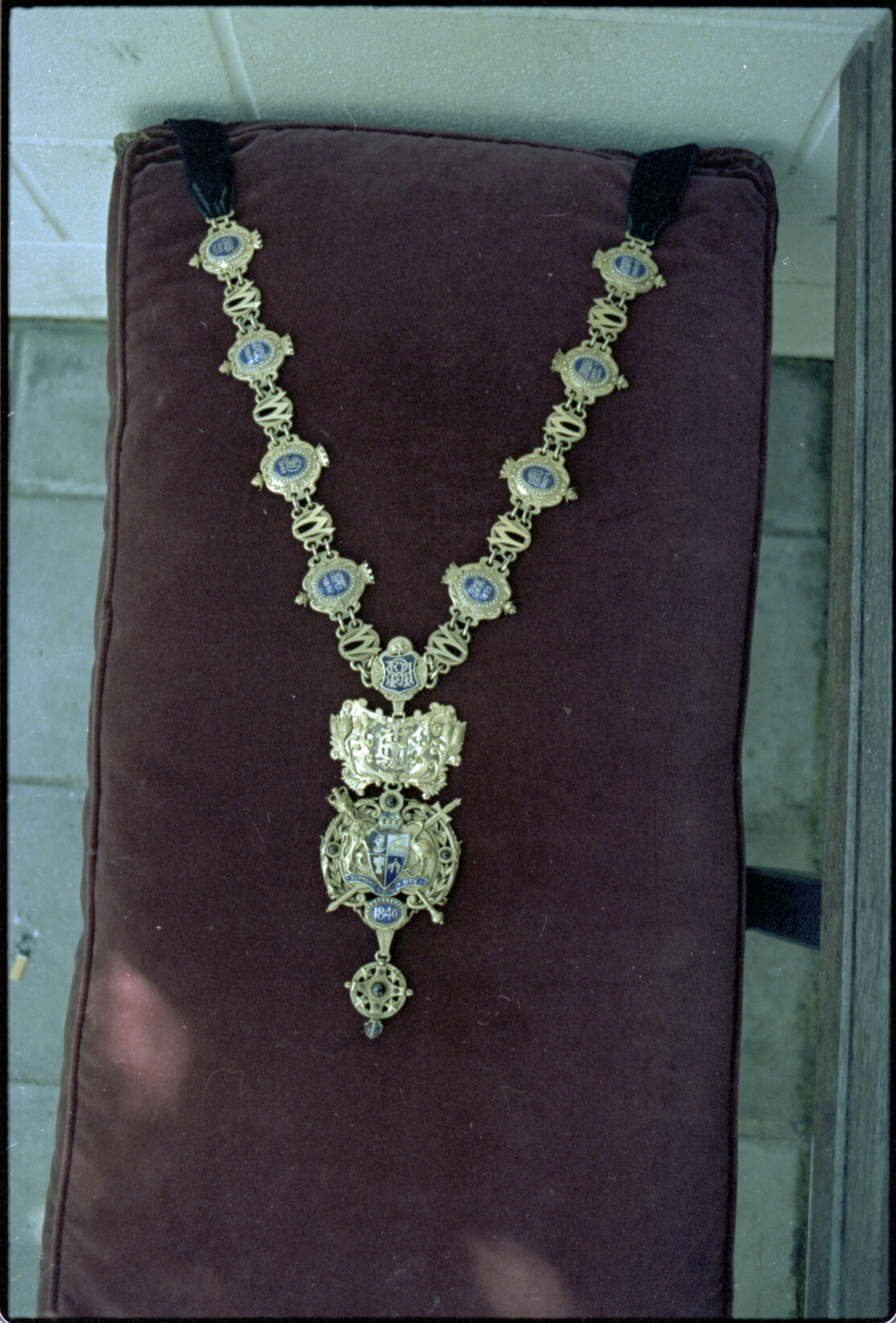 Mayoral chain