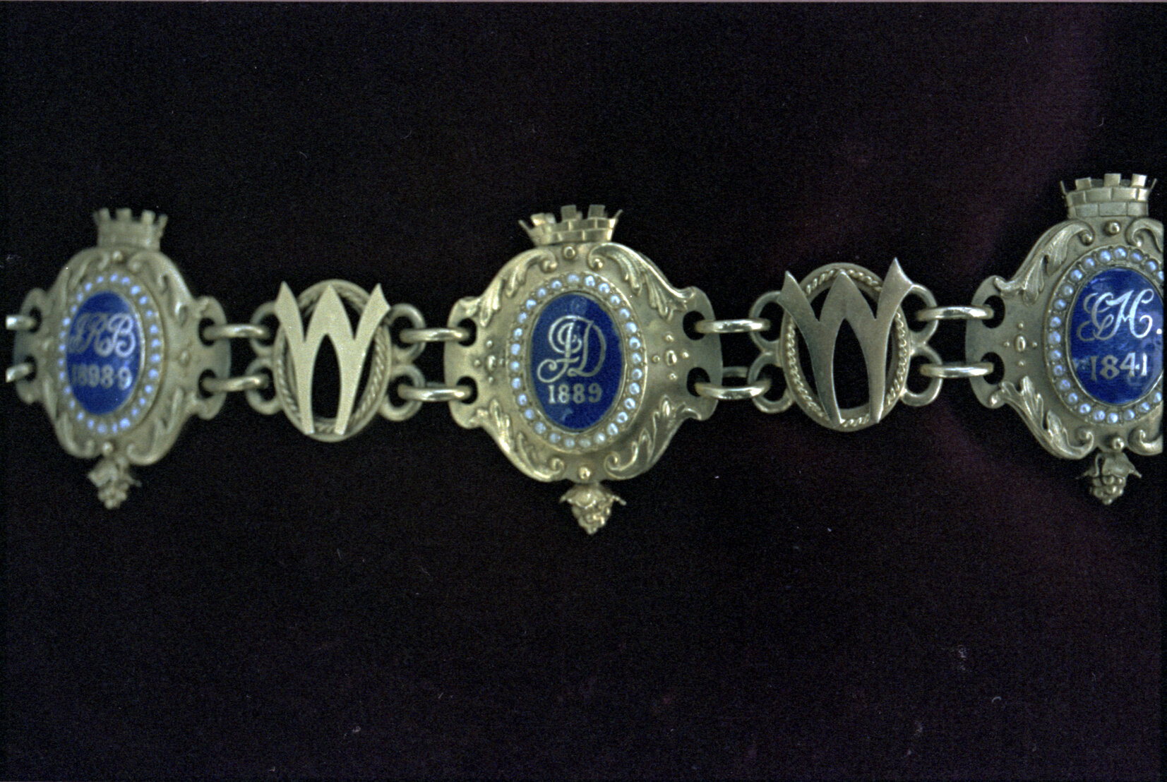 Mayoral chain