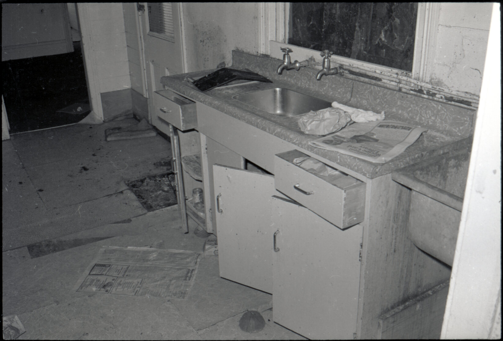 69-77 Aro Street, inside and outside