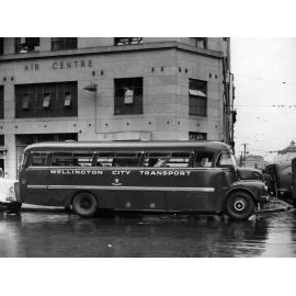 Wellington City Transport Omnibus, Customhouse Quay