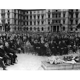 ANZAC Day Commemorations, Government Buildings