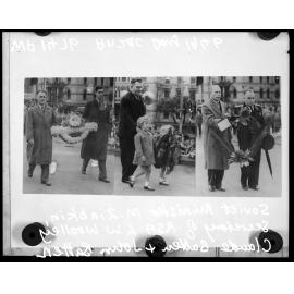 Laying of wreaths, ANZAC Day, at the Cenotaph