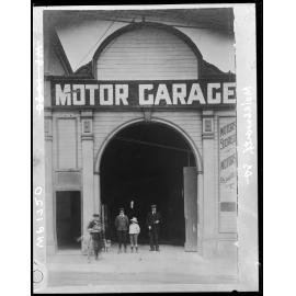 13 Molesworth Street