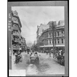 Willis Street and Lambton Quay intersection, looking south