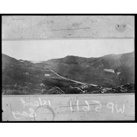 Elevated view of Island Bay, showing Clyde Street.