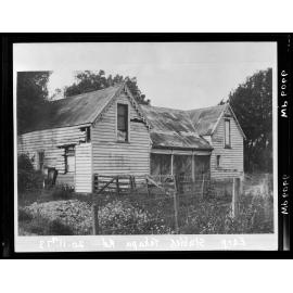 Earp Stables, Takapu Road