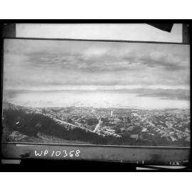 Panorama of Wellington harbour from Tinakori Hills