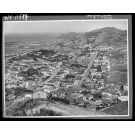 Elevated view of Hataitai, before Mount Victoria tunnel excavations