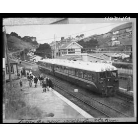 Khandallah Railway Station, electrification of the Johnsonville Line