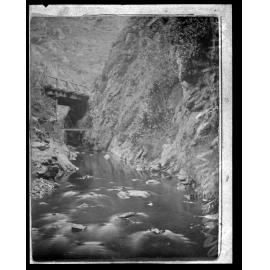 Ngauranga Gorge - Angell's Bridge at 18 corner