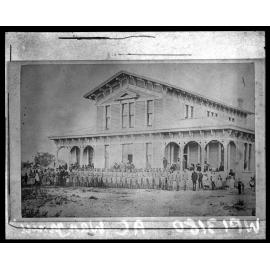 Armed Constabulary outside Government Buildings