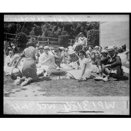 Wellington City Council staff picnic at Days Bay