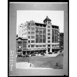 The Dominion Building , corner of Mercer Street and Victoria Street