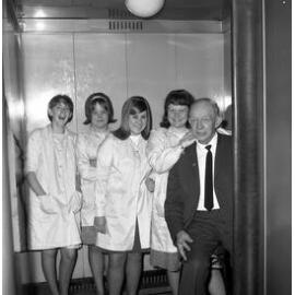 b. Liftman, Telephone Exchange