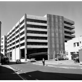 Lombard Street parking building