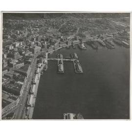Aerial View of Wellington 1947, City, Wharfs [Wharves], Jervois Quay