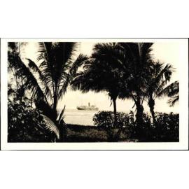 RMS Makura off Rarotonga