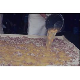 Giant pie, Summer City