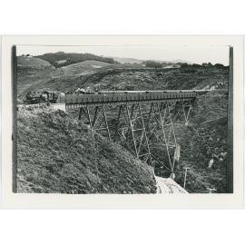 Train crossing Belmont Viaduct