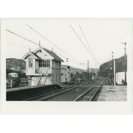 Ngaio Railway Station, view looking south