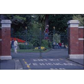 Botanical Gardens, entrance