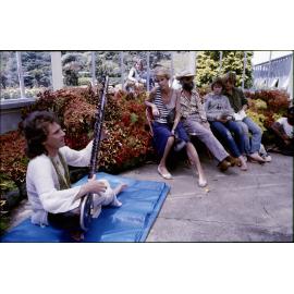 Summer City, Begonia House entertainment