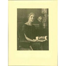 Photograph of Elizabeth (nee Coulter), wife of R A Wright, Mayor 1921-1925