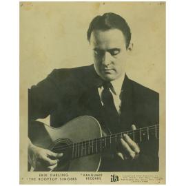 Publicity photograph of Erik Darling of the Rooftop Singers